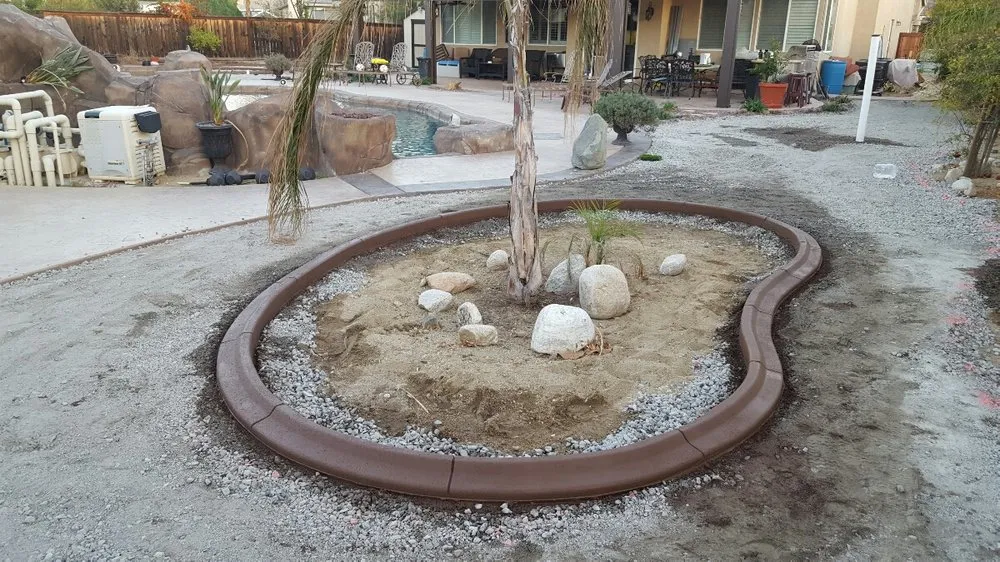 Expert residential landscaping experts serving Fontana, CA - Magic Curbs