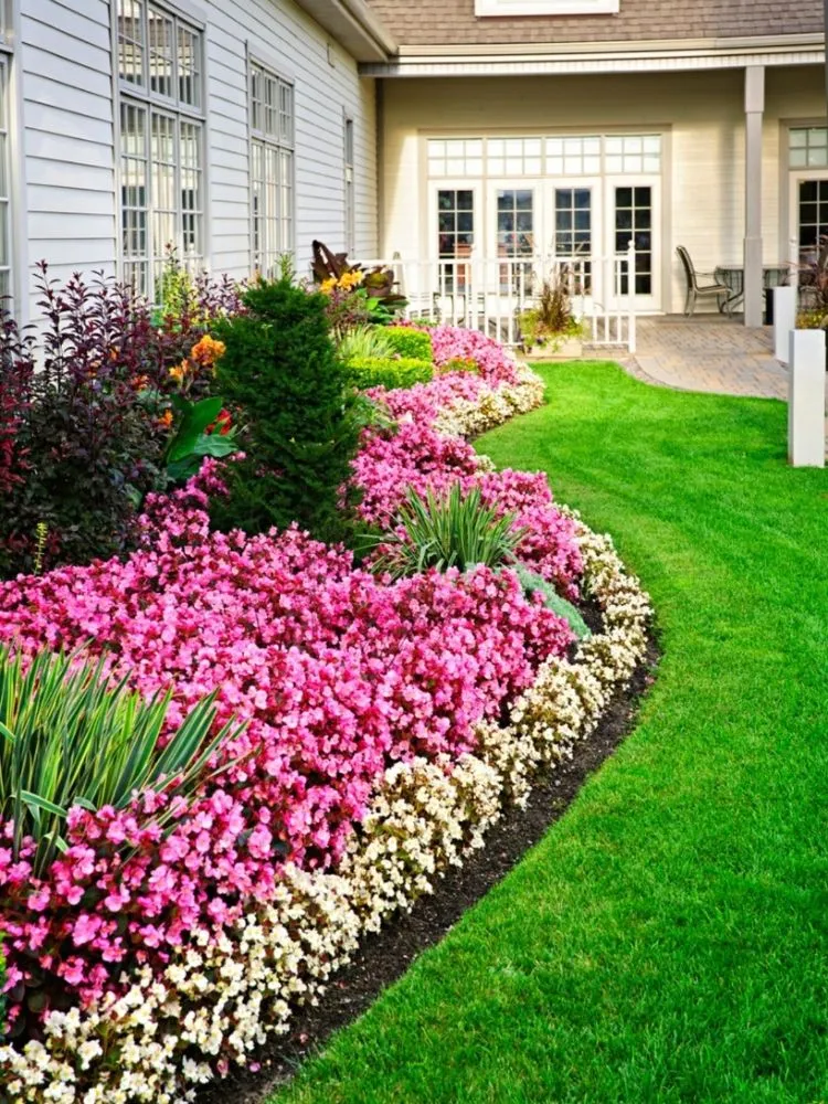 Reliable lawn care service experts serving Atascadero, CA - Magic Touch Landscaping