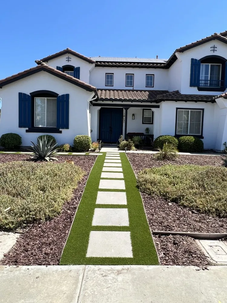 Professional landscaping services with custom design across Lakeside, CA - Magic Turf