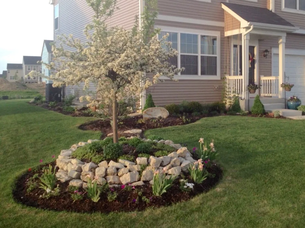 Local yard cleanup service in Oswego, IL - Magical Garden
