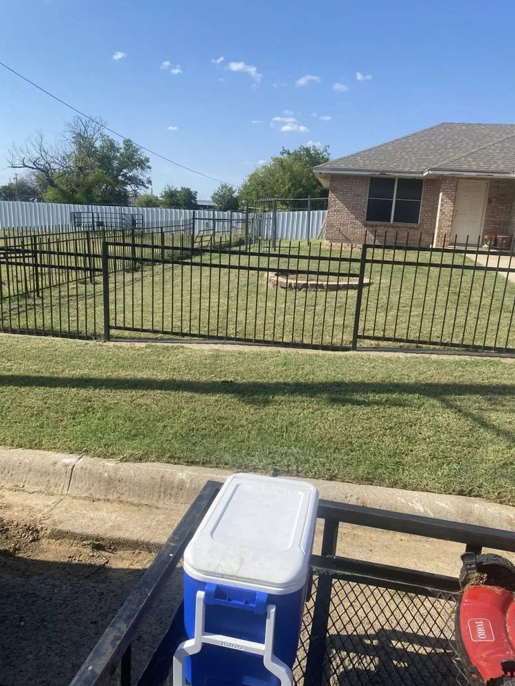 Professional yard cleanup service in North Richland Hills, TX by Magnificent Care