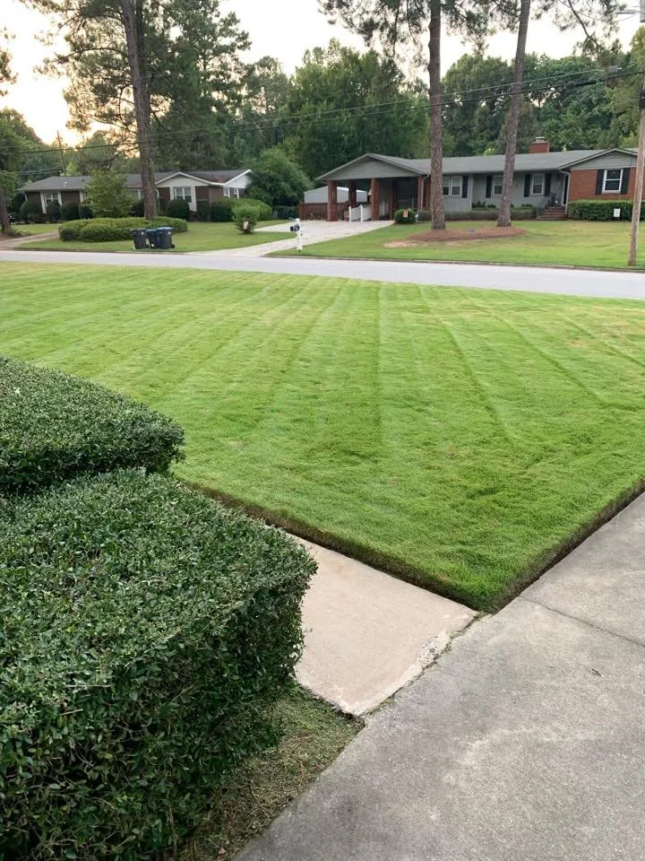 Professional residential landscaping in Grovetown, GA by Magnolia Creek Landscape