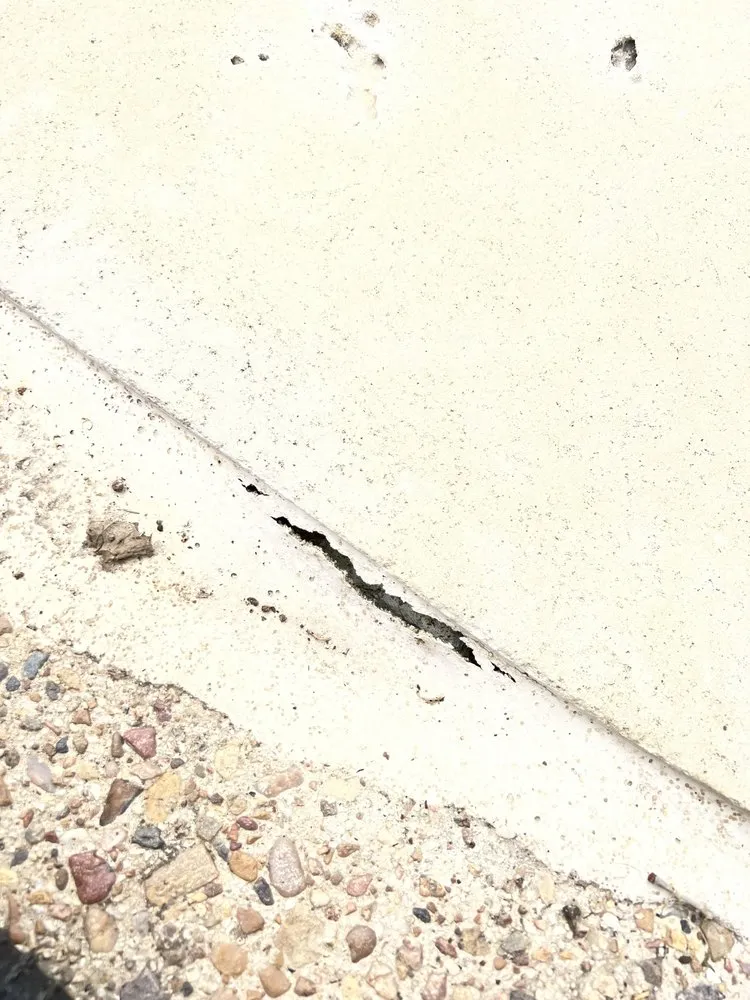 Reliable yard maintenance in Fort Worth, TX by Magnolia Fence & Patio