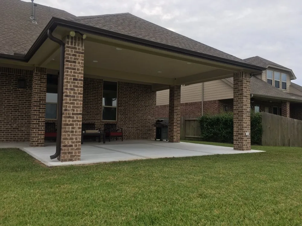 Local yard cleanup service for year-round maintenance in League City, TX by Magnolia Home Services