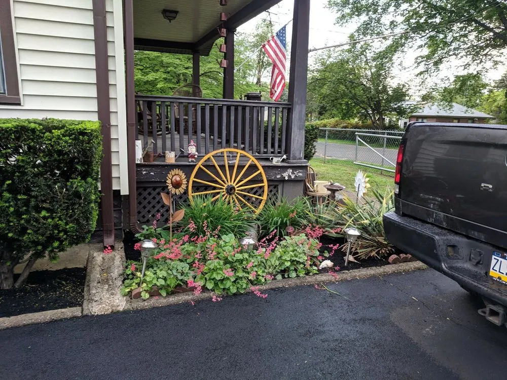 Custom lawn care service in Andalusia, PA - Magnolia Landscaping
