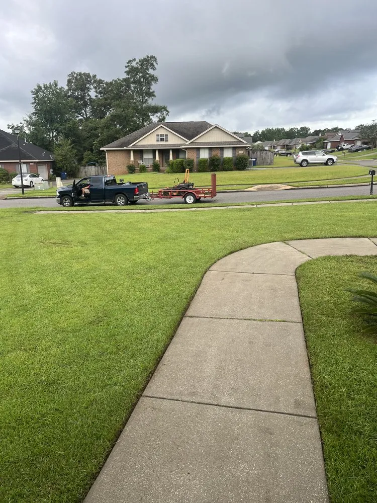 Professional residential landscaping in Theodore, AL - Magnolia Landscaping