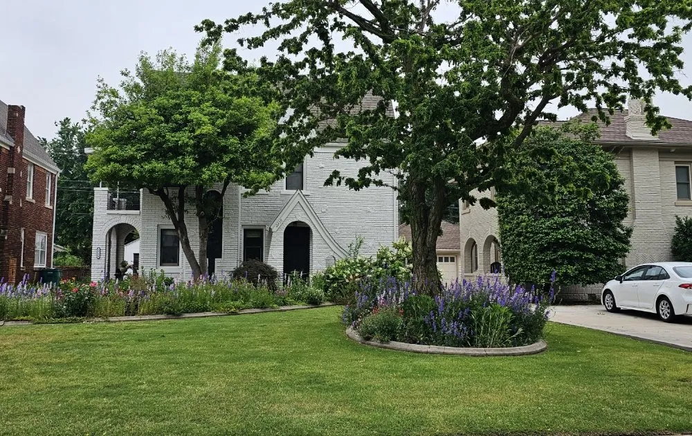 Affordable garden landscaping in Oklahoma City, OK - Magnolia Lawn Care