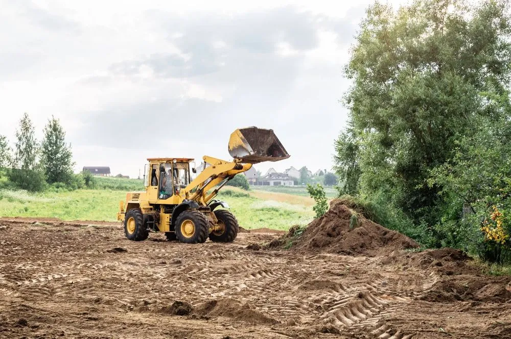 Trusted lawn mowing service for beautiful yards in Signal Mountain, TN by Magnolia River Excavation & Landscaping