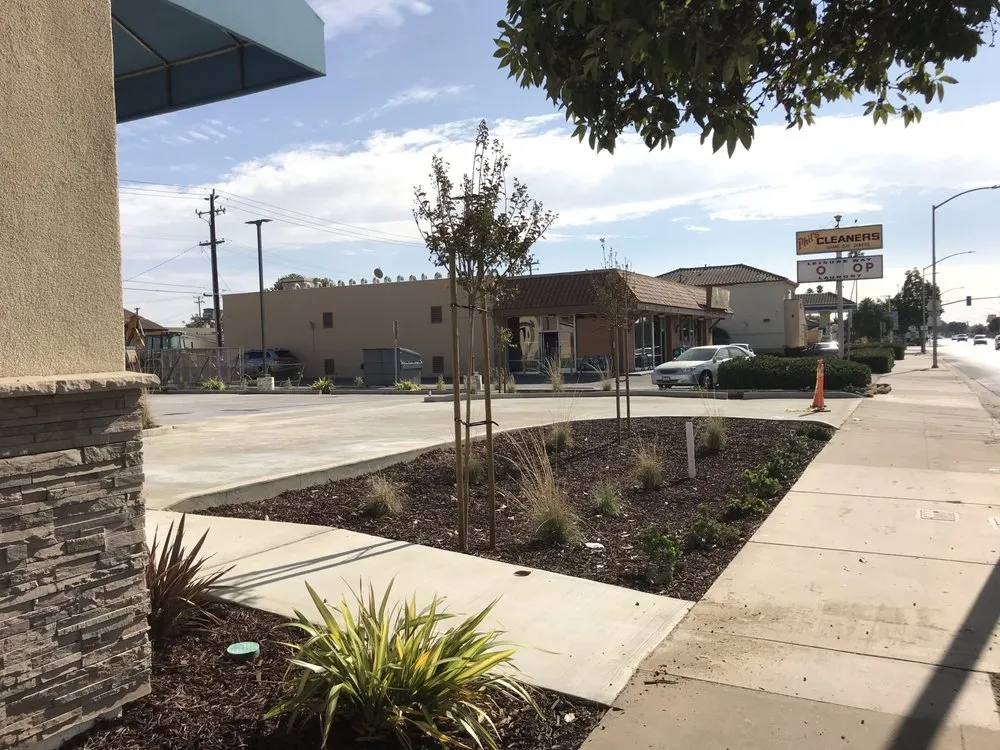 Local garden landscaping experts serving Fresno, CA - Magnus Landscaping Services