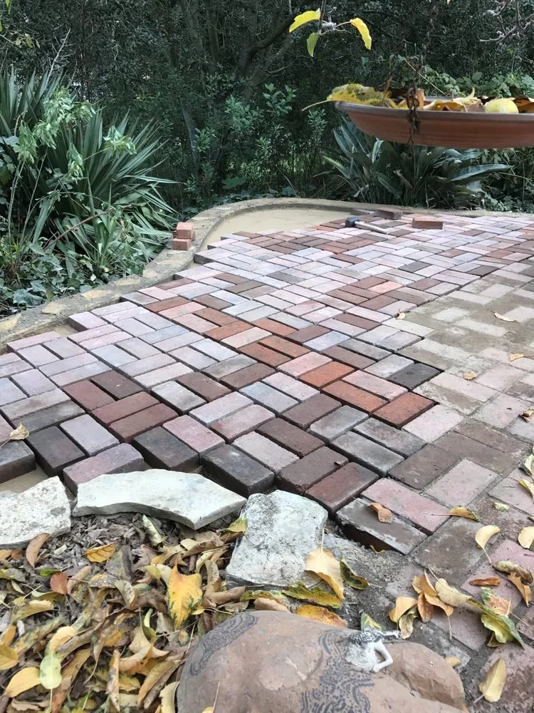 Expert lawn mowing service in Fresno, CA - Magnus Landscaping Services