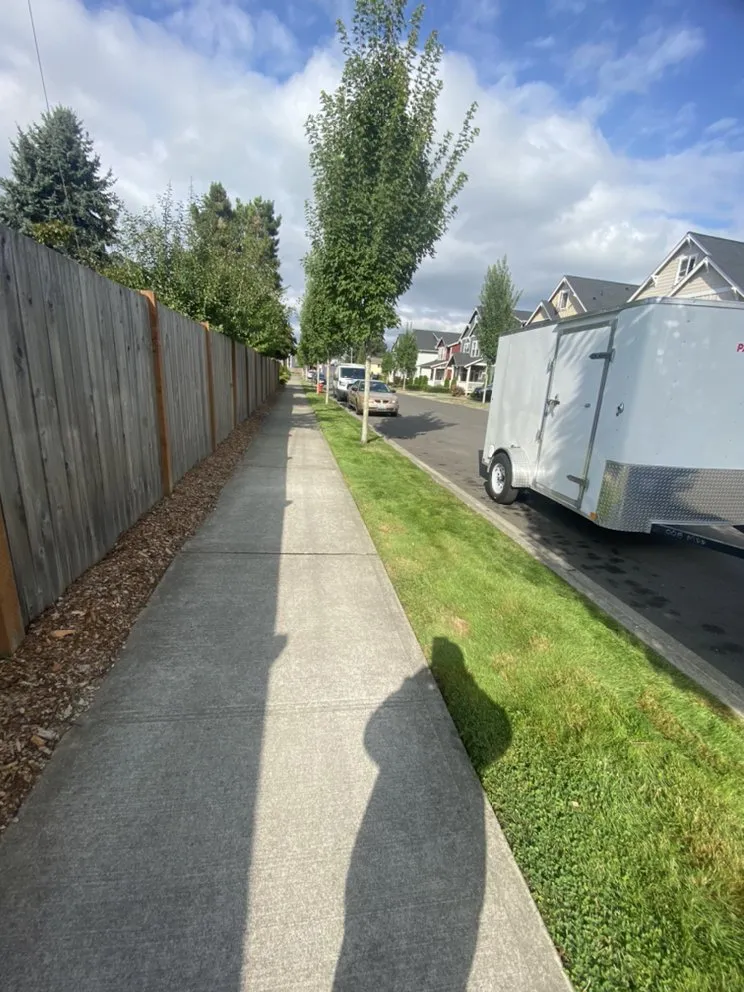 Expert lawn mowing service for homes in Bothell, WA by Mag’s Landscaping Services