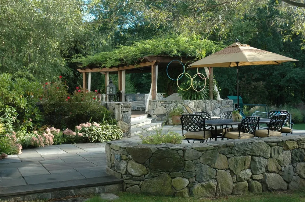 Affordable yard maintenance in Stamford, CT by Maher & Greenwald Fine Gardens