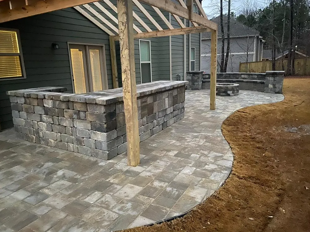 Local lawn mowing service in Cumming, GA by Maia Construction