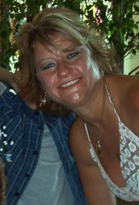 Maid And Man To Order Midwest Logo