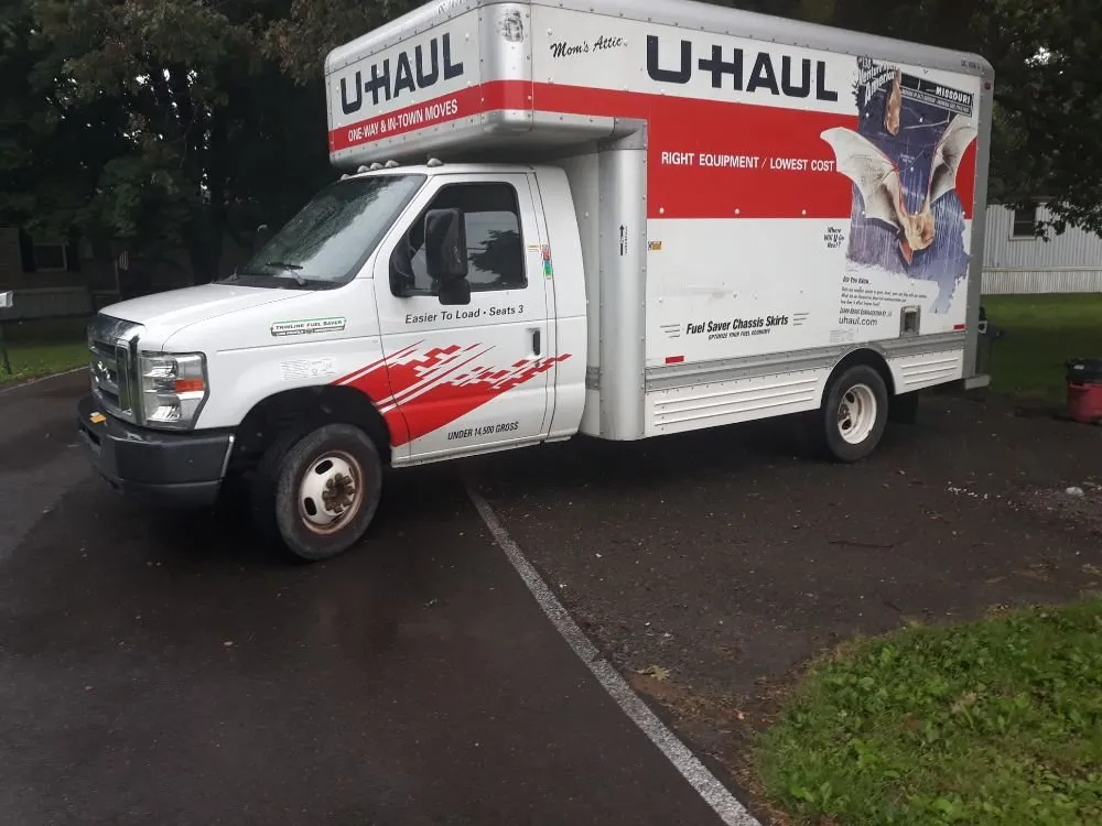 Reliable garden landscaping experts serving Farmington, NY - Maidz and Moverz