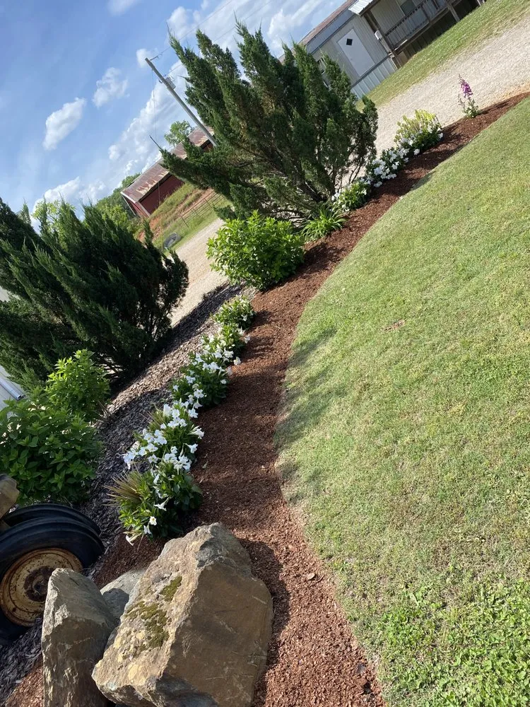 Affordable lawn mowing service experts serving Bowdon, GA - Maiko Landscaping