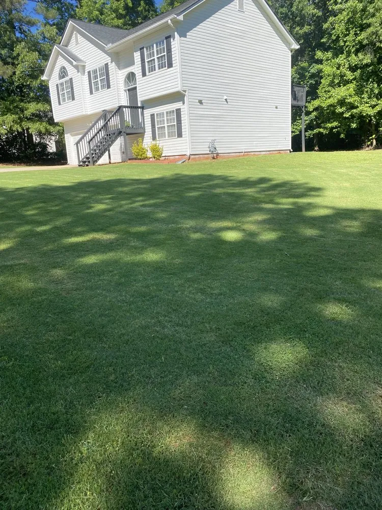 Custom lawn mowing service experts serving Bowdon, GA - Maiko Landscaping