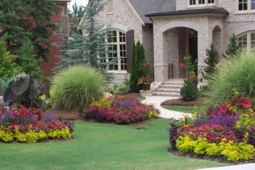 Custom landscaping services in Pooler, GA - Main Line Landscape Services