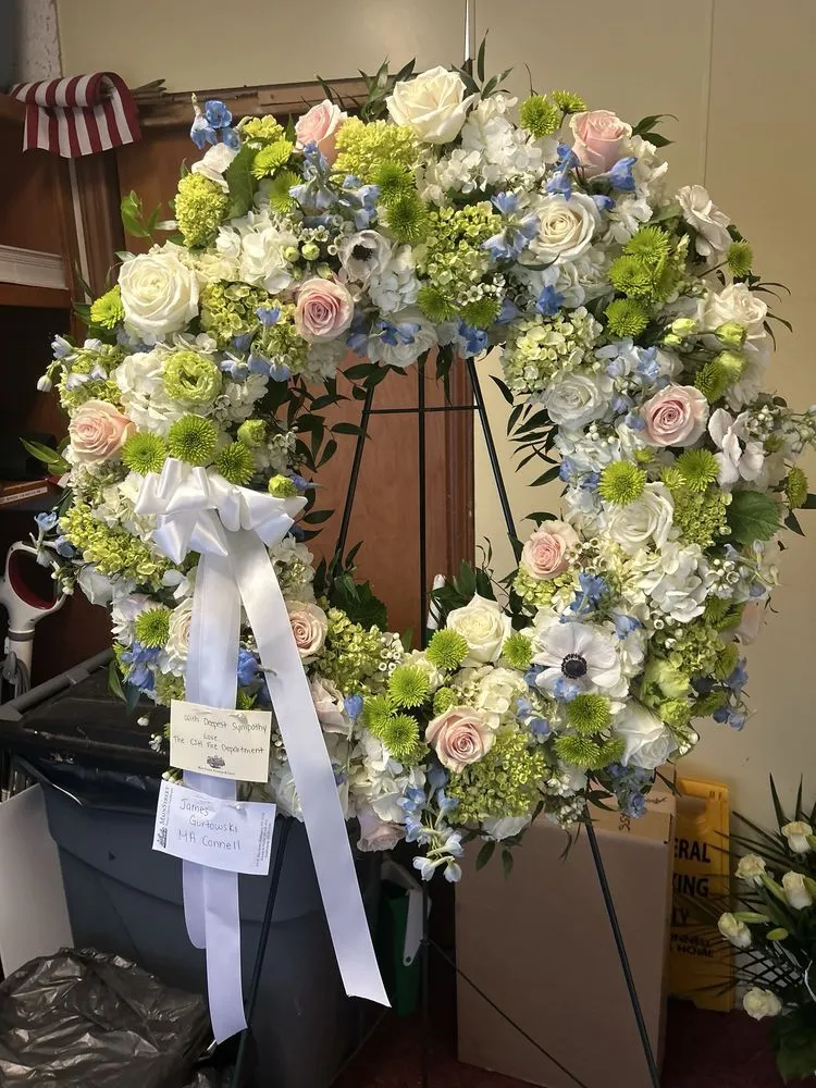 Affordable outdoor landscaping for year-round maintenance in Huntington, NY by Main Street Nursery