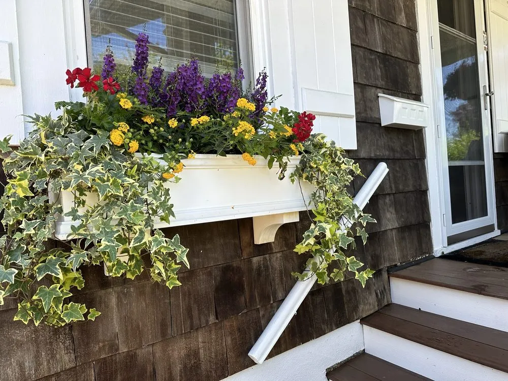 Top-rated lawn care service for residential properties across Huntington, NY - Main Street Nursery