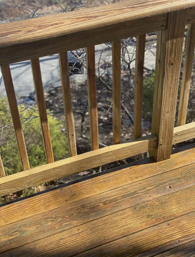 Professional yard maintenance in Livermore falls, ME by Maine-scaping