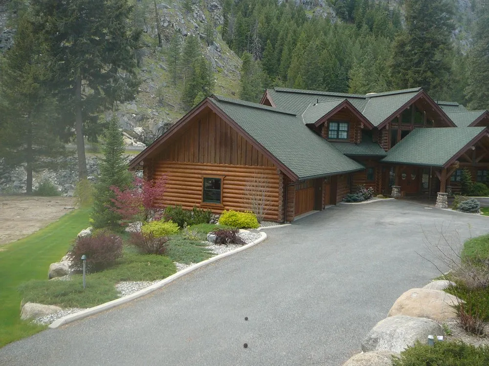 Top-rated yard cleanup service in East Wenatchee, WA by Majestic Cascades Irrigation