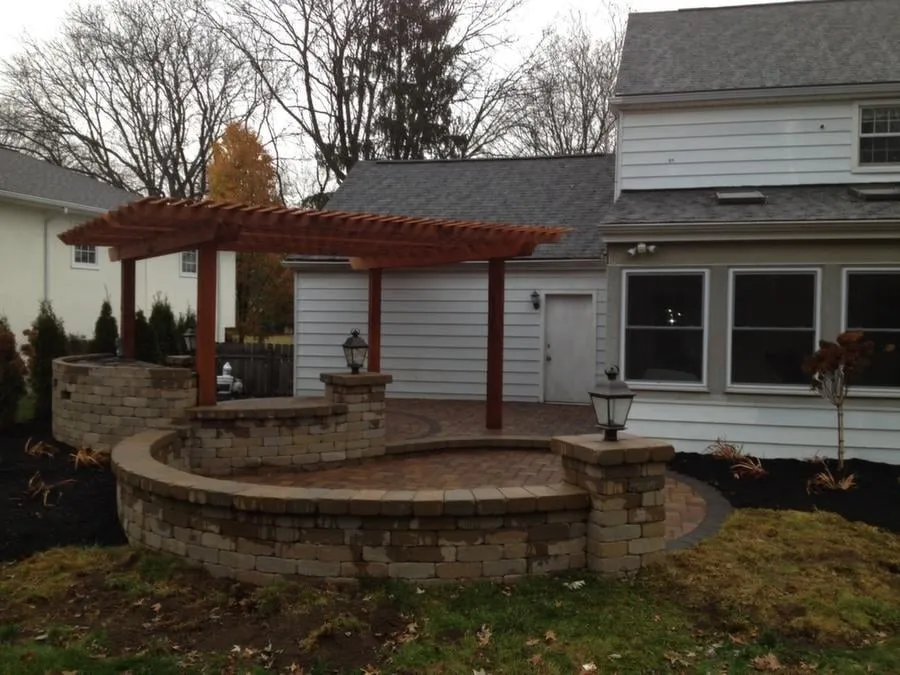 Trusted yard maintenance experts serving Columbus, OH - Majestic Gardens