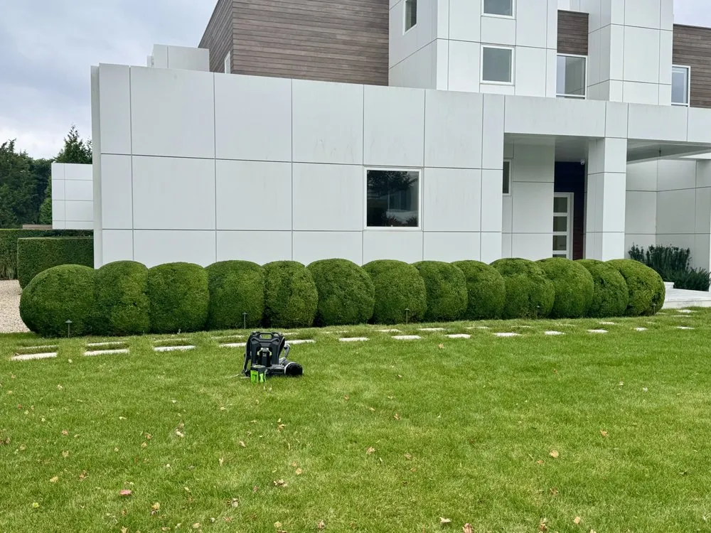 Professional landscape design in Southampton, NY by Majestic Gardens Services