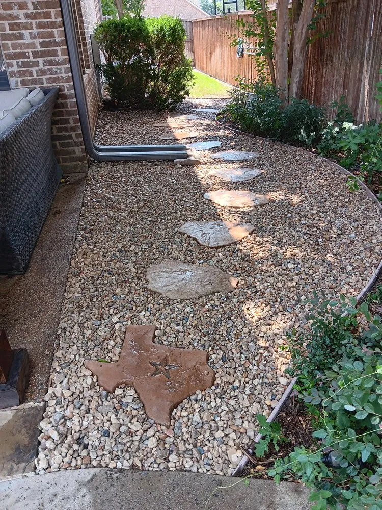 Professional garden landscaping experts serving Valley View, TX - Majestic Greens Landscaping