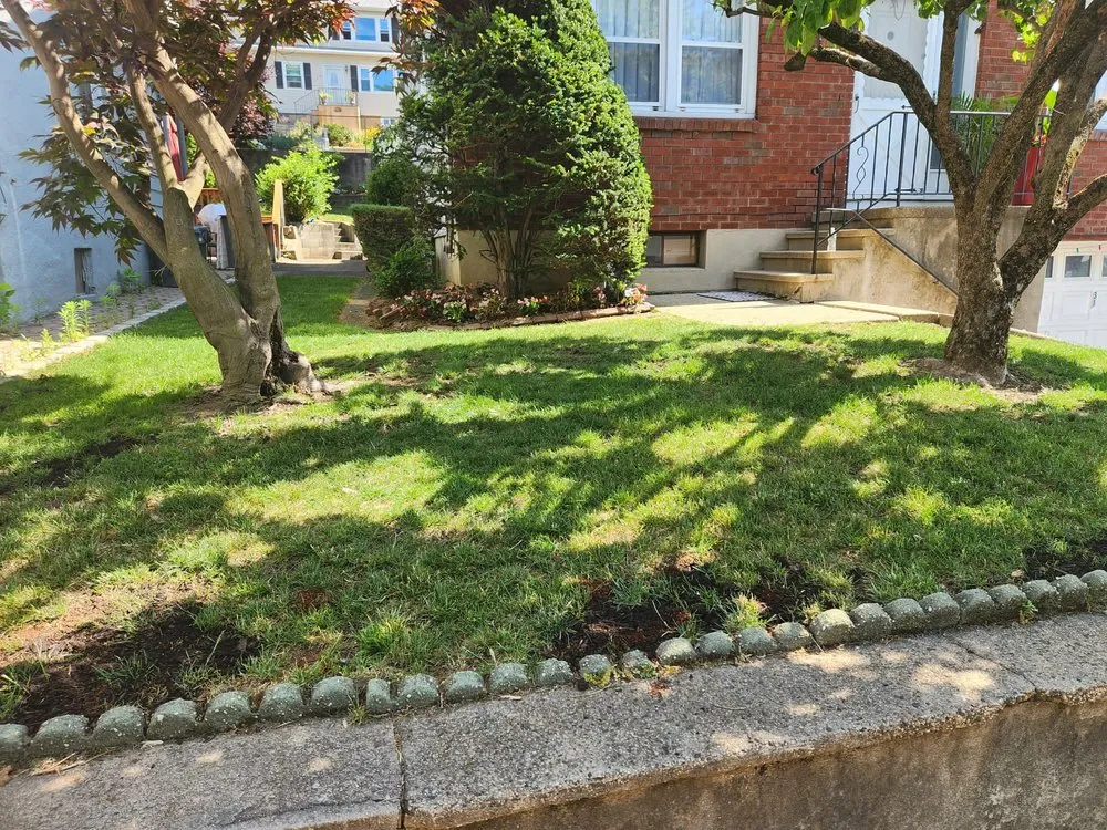 Expert lawn mowing service in New York, NY - Majestic Landscapes & Gardens