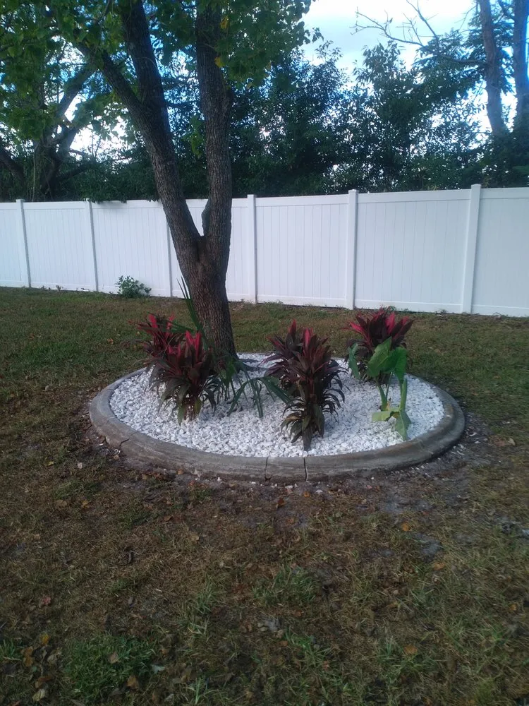 Affordable lawn care service in Spring Hill, FL - Majestic Landscapes & Maintenance