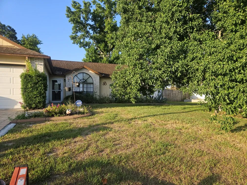 Custom garden landscaping for beautiful yards across Spring Hill, FL - Majestic Landscapes & Maintenance