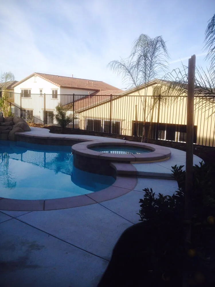 Custom garden landscaping in Temecula, CA - Majestic Pool Construction