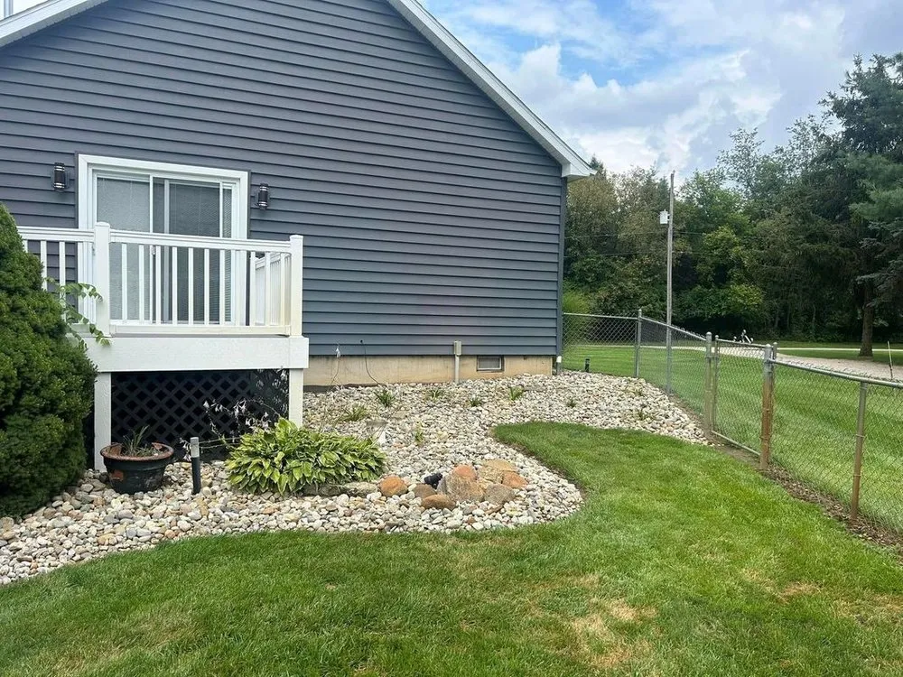 Affordable landscaping services in Jackson, MI by Major Lawn Care