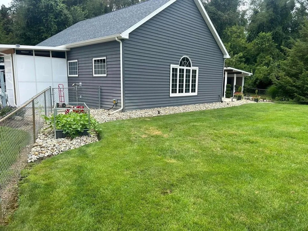 Custom yard maintenance with custom design in Jackson, MI by Major Lawn Care