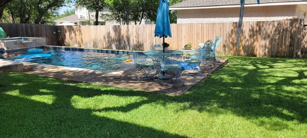 Local yard maintenance experts serving Hutto, TX - Major Services