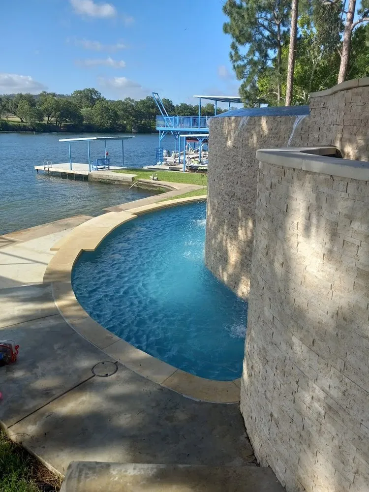 Professional outdoor landscaping for residential properties across Hutto, TX - Major Services