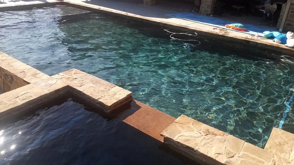 Professional yard cleanup service for residential properties in Hutto, TX by Major Services