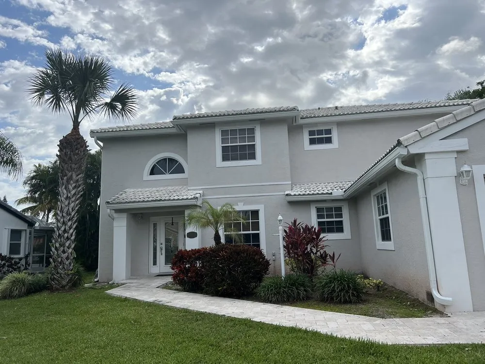 Custom landscape design in Pompano Beach, FL - MAK Landscaping