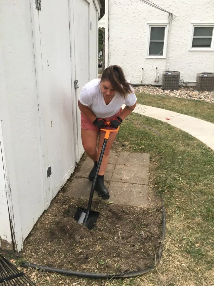 Local outdoor landscaping for residential properties across Saint Paul, MN - Make It Pretty