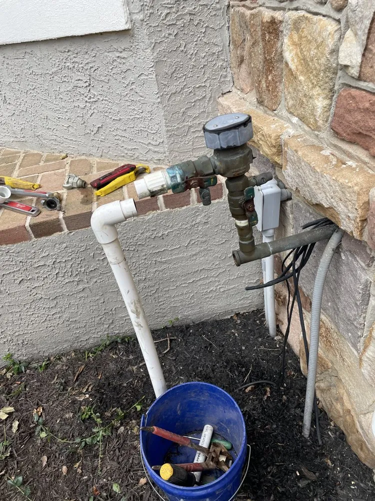 Professional outdoor landscaping in Philadelphia, PA - Make It Rain Irrigation