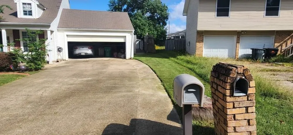 Custom landscape design experts serving West Monroe, LA - Make The Cut Lawn Care