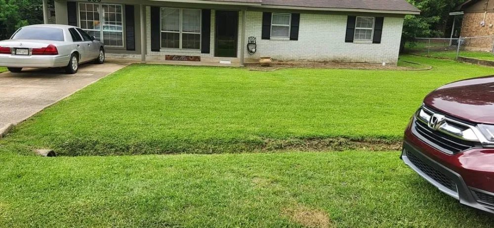 Affordable landscape installation for homes in West Monroe, LA by Make The Cut Lawn Care