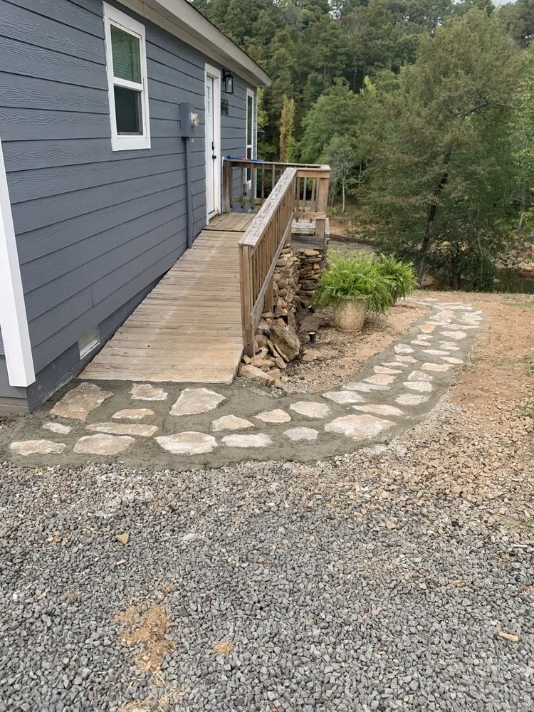 Affordable landscaping services experts serving Clinton, AR - Make The Cut Lawncare