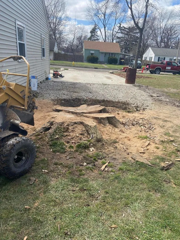 Expert outdoor landscaping experts serving Fort Wayne, IN - Making The Cut