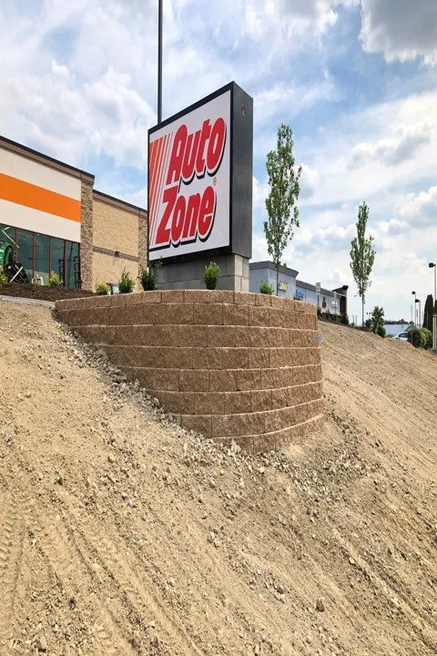 Top-rated yard maintenance for homes in Simpsonville, KY by MAKK Landscape and Paving Group