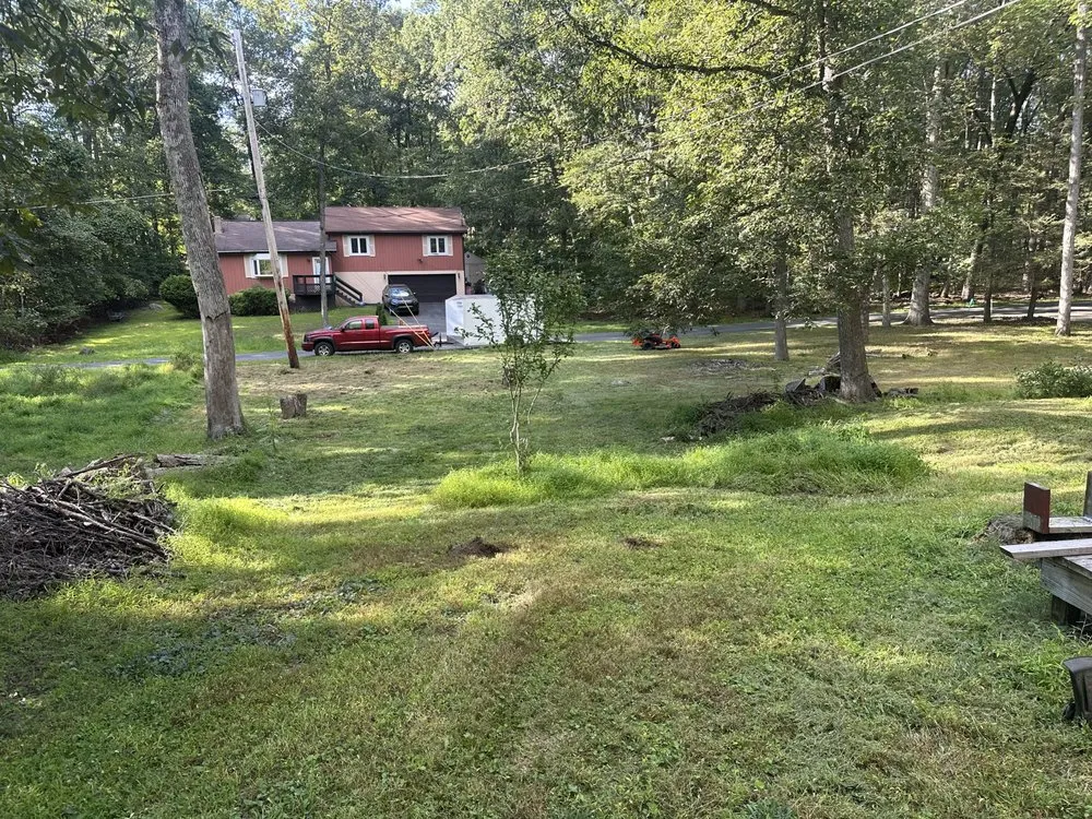 Custom lawn care service in East Stroudsburg, PA by Malachi’s Keystone Lawncare