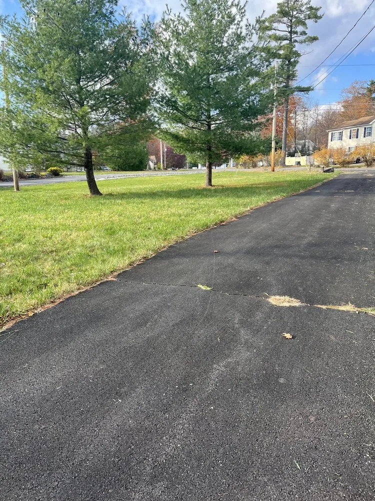 Affordable lawn care service in East Stroudsburg, PA by Malachi’s Keystone Lawncare