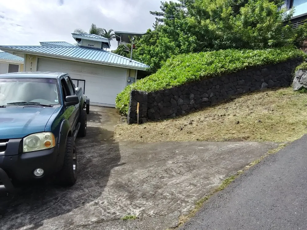 Top-rated yard cleanup service in Captain Cook, HI - Malama Ai'na Landscaping