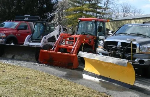 Custom lawn mowing service in Waterville, OH - Malczewski Lawn Service & Snow Removal